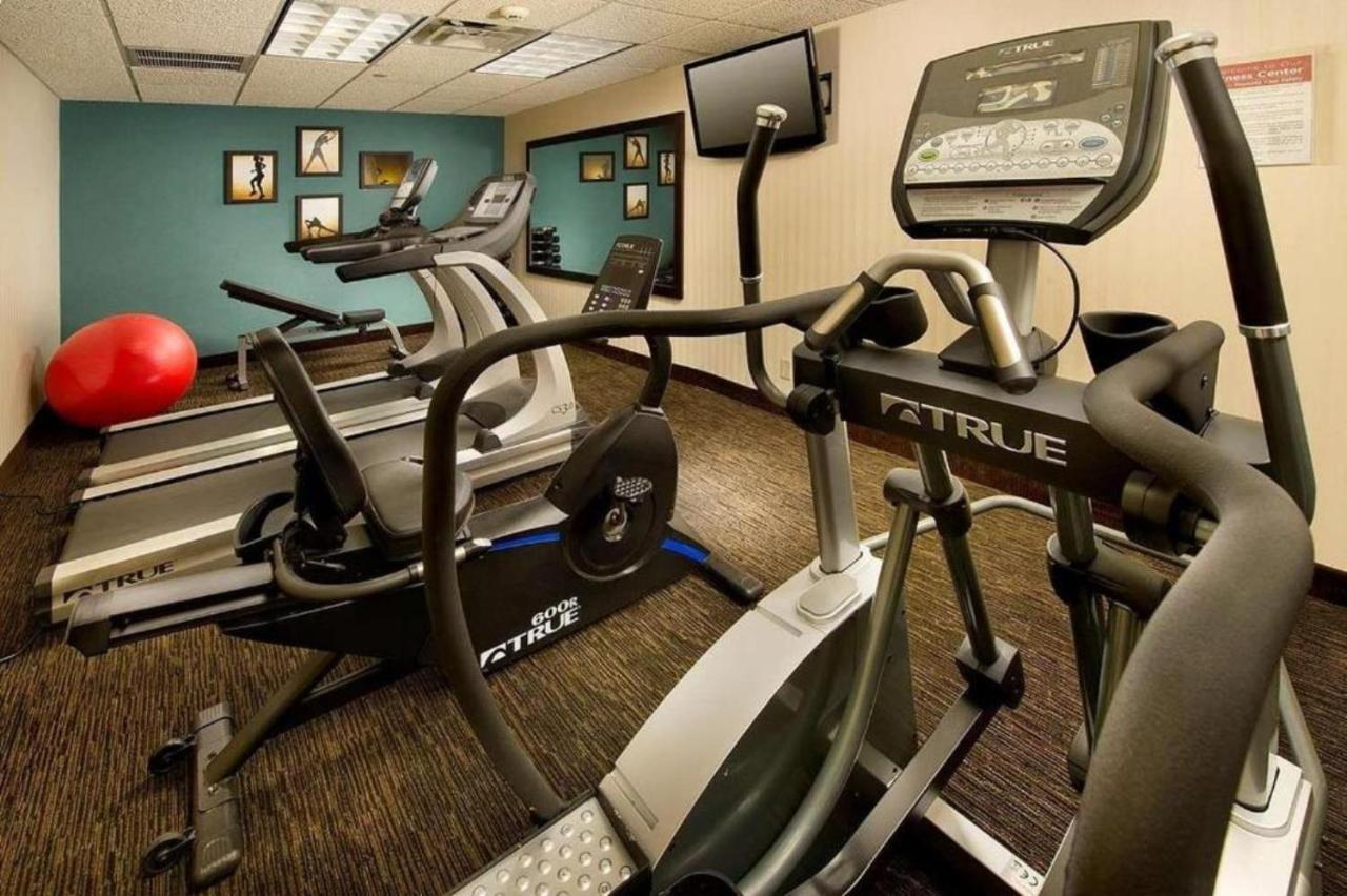 Hotel Lotus Kansas City Stadium Экстерьер фото