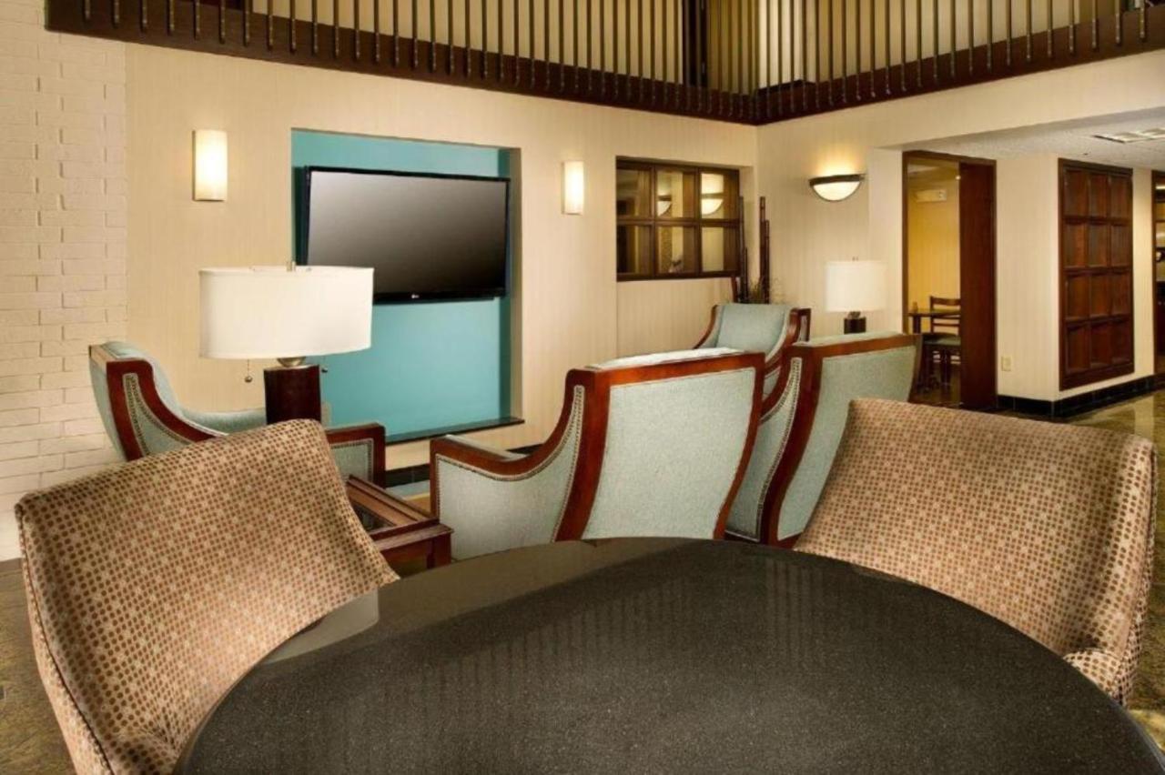 Hotel Lotus Kansas City Stadium Экстерьер фото