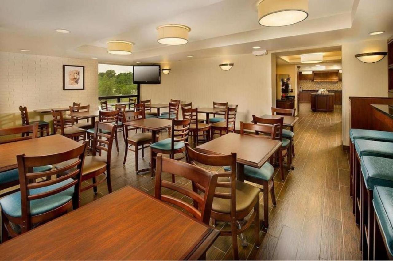 Hotel Lotus Kansas City Stadium Экстерьер фото