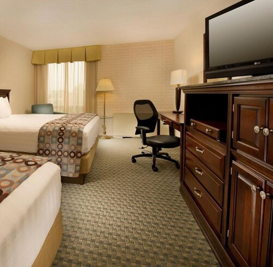 Hotel Lotus Kansas City Stadium Экстерьер фото